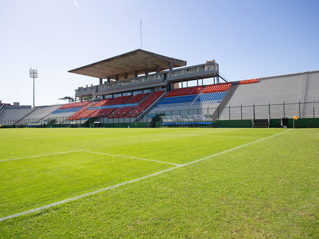 Estadio Domingo Burgueño